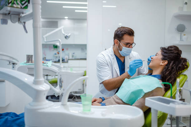 Best Root Canal Treatment  in Bellair Meadowbrook Terrace, FL